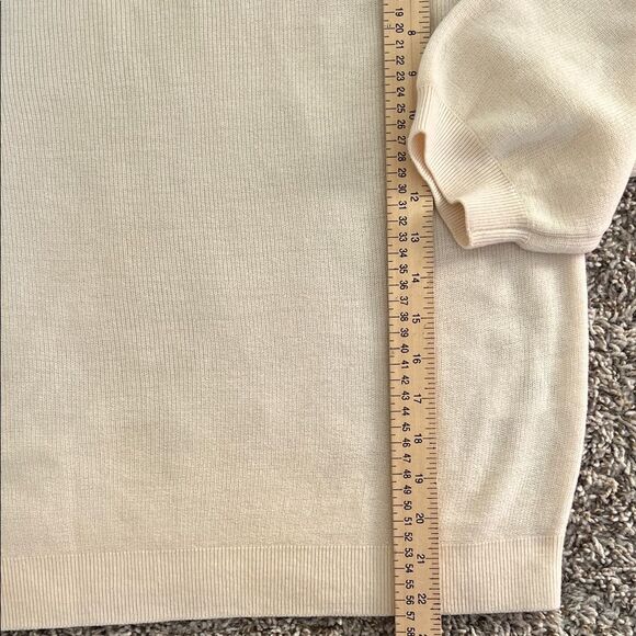 Alice + Olivia Elegant Cream Women's 100% Wool Pullover Super Soft in Size M - Picture 4 of 8